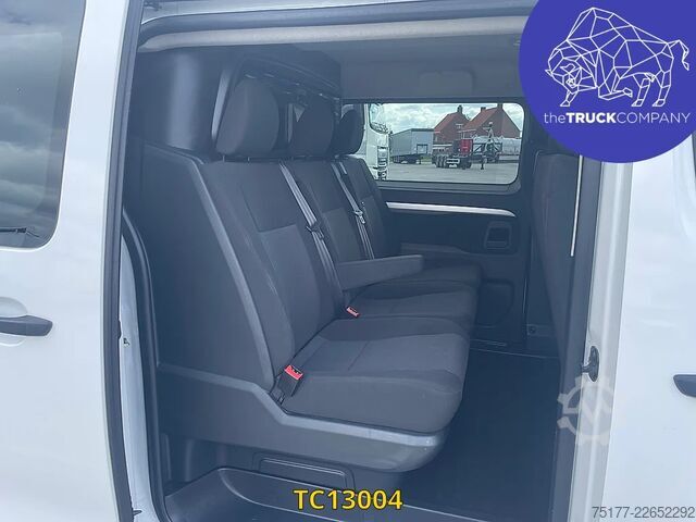 Panel van Opel Vivaro 2.0 CDTI DUBBELE CABINE - 6 ZITPLAATSEN