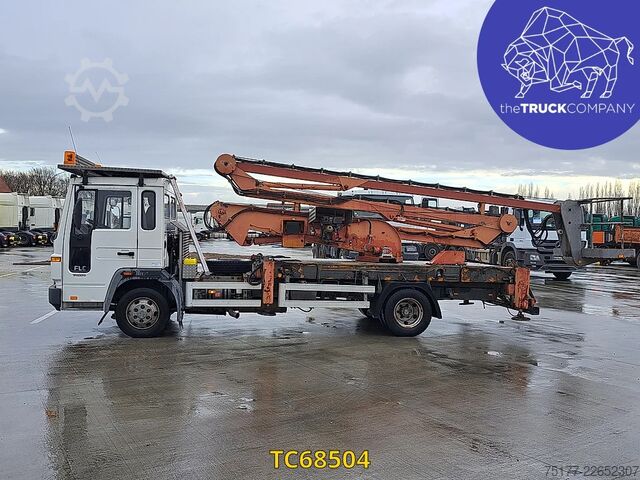 Chassis with cab Volvo FLC