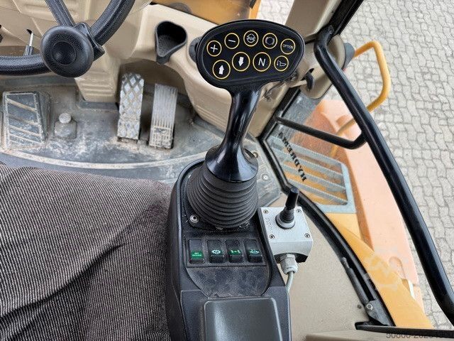 Other HYDREMA 922 D 2.55, Dumper, Muldenkipper, Allrad, Klima