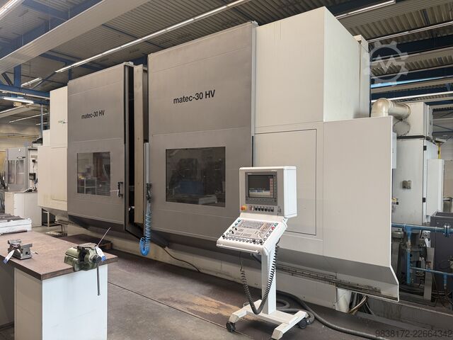 Universal machining center MATEC 30 HV