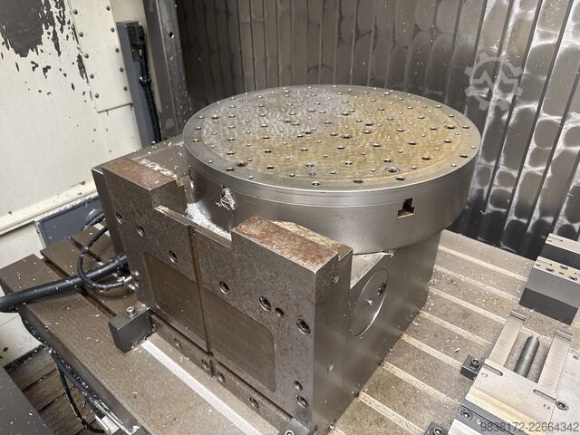 Universal machining center MATEC 30 HV