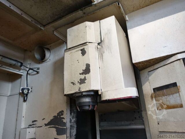 5-Achsen-Universal-Bearbeitungszentrum MIKRON HBM 1350