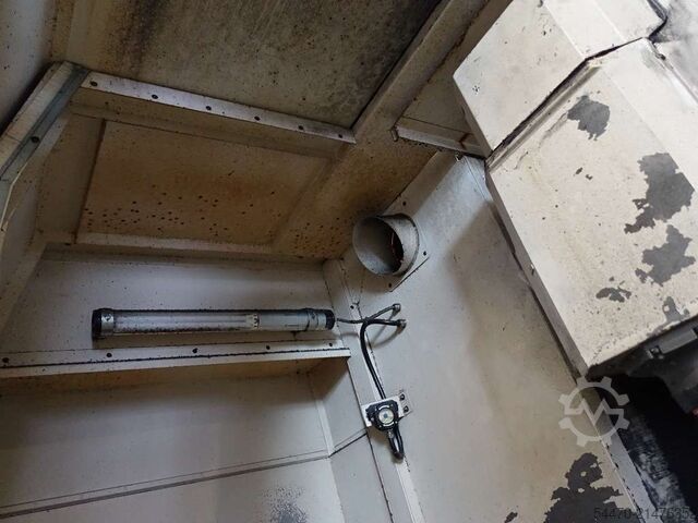 5-Achsen-Universal-Bearbeitungszentrum MIKRON HBM 1350