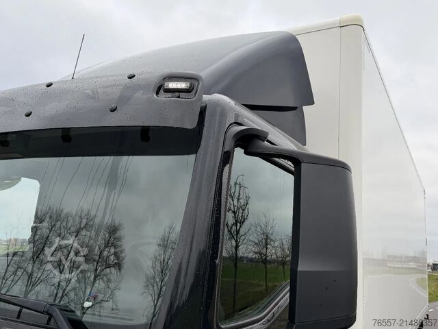 Koffer JUNGE FAHRZEUGBAU GMBH TGL 12.250 TGL EURO6. 10-2023.