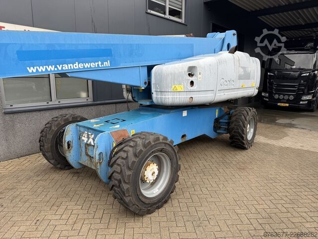 GENIE S-105 Teleskop-Arbeitsbühne / Hubarbeitsbühne 4x4x4 DEUTZ-Dieselmotor 3.800 Betriebsstunden 34 GENIE S-105 Telescoop hoogwerker / boomlift 4x4x4 DEUTZ DIESEL 3800uur 34M Werkhoogte 2007