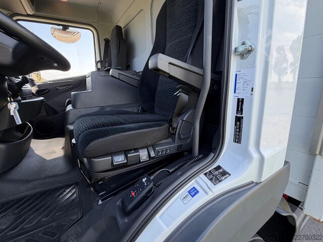 Plane Mercedes-Benz Atego ATEGO 1323L