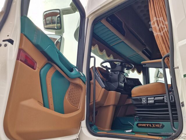 Standard-SZM Scania R530 V8 NGS Highline 6x2 - Show truck - BUFFL i...