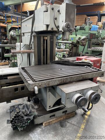 Universal-Fräsmaschine maho MH1000