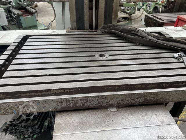 Universal-Fräsmaschine maho MH1000