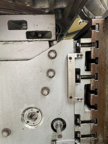 Universal-Fräsmaschine maho MH1000