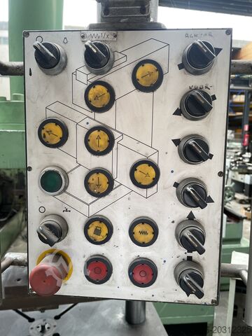 Universal-Fräsmaschine maho MH1000