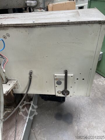 Universal-Fräsmaschine maho MH1000