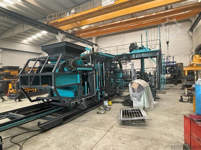 Concrete block - manufacturing plant Constmach Concrete Block Making Machine BS-25