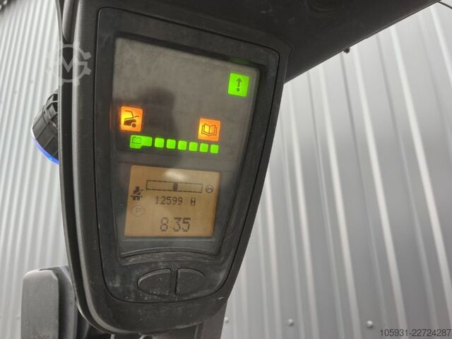 Elektro 4 Rad-Stapler Linde E25L-01