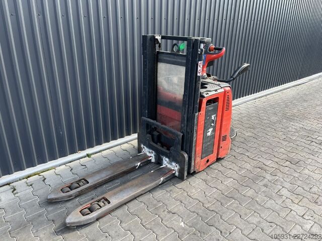Fahrerstandstapler Linde D12AP