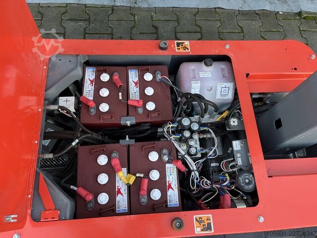 Teleskopmastbühne Skyjack SJ12