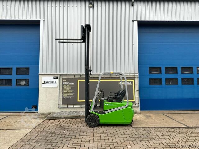 VS-22430 electric triplex forklift Cesab, 4500mm lift height, sideshift CESAB blitz 315