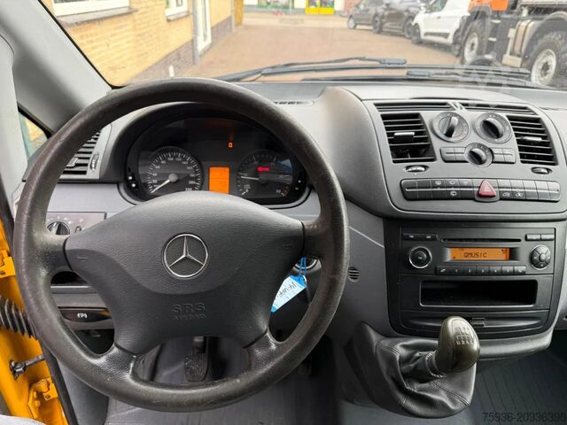 Box van Mercedes-Benz Vito 111 CDI Lang Imperial Achterklep 3 zits 2 ...