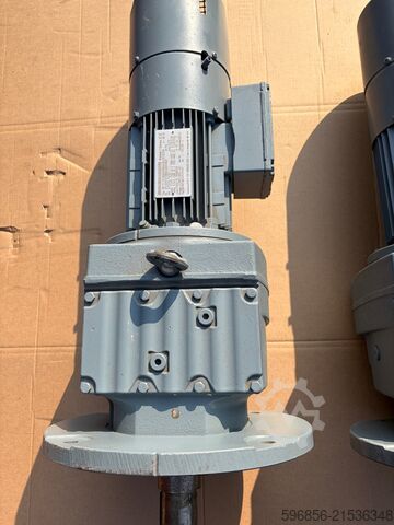 SEW EURODRIVE Getriebemotor RF77 DT80N4 BMG/HF/ES1S, 0,75 kW Motoreduktor SEW EURODRIVE RF77 DT80N4 BMG/HF/ES1S 0,75kW Motoreduktor SEW EURODRIVE RF77 DT80N4 BMG/HF/ES1S 0,75kW