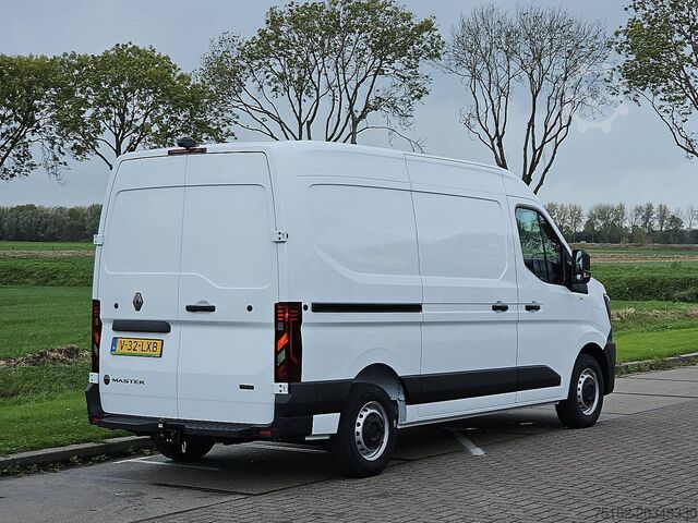 Hochdachkombi RENAULT MASTER L2H2 408Km WLTP Navi