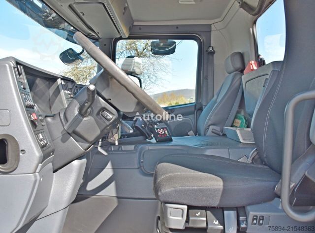 Truck mounted crane SCANIA P 250* Kipper 4,75m * HMF 635 K2 + FUNK * TOP