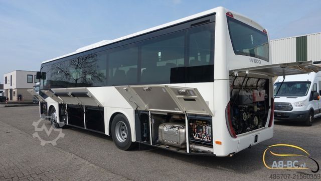 Überlandbus IVECO NEUER CROSSWAY 10.7 EURO 6 mit 49 Sitzplätzen