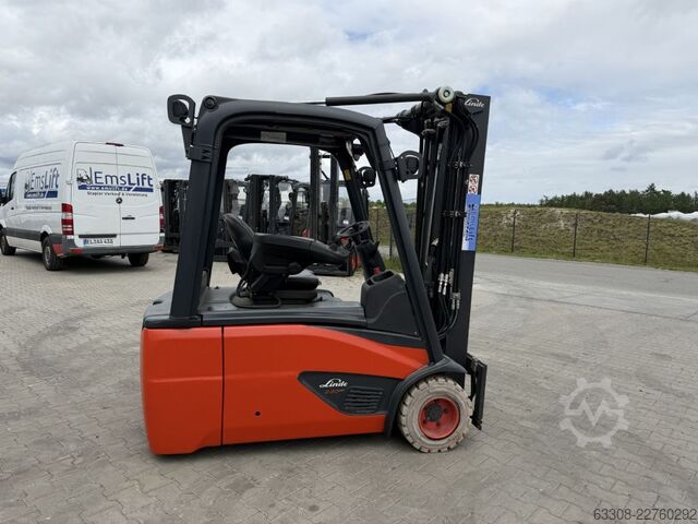 Electric 3-wheel forklift Linde E20L-02