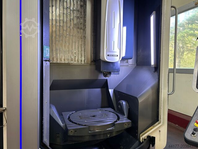 Universal-Bearbeitungszentrum DMG MORI DMU 75 monoBlock