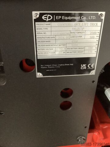 Electric 4-wheel forklift EP EFL253 P
