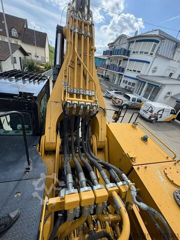 Kettenbagger Caterpillar 390FL ME