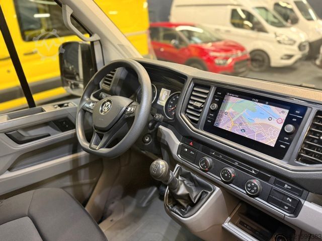 High top van VOLKSWAGEN Crafter Kasten L2-H2 Klima Navi Kamera ACC SHZ