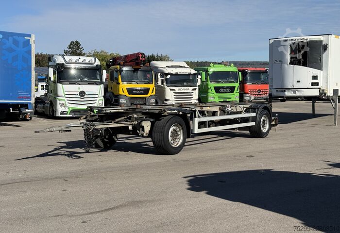 Anhänger-Wechselfahrgestell Schmitz Cargobull AWF 18 BDF / Swiss-Vehicle
