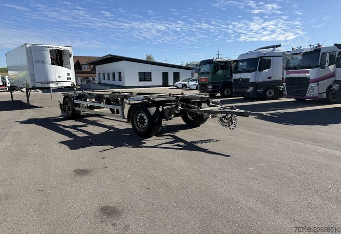 Anhänger-Wechselfahrgestell Schmitz Cargobull AWF 18 BDF / Swiss-Vehicle
