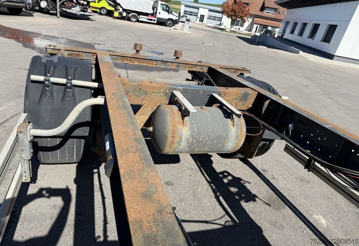 Anhänger-Wechselfahrgestell Schmitz Cargobull AWF 18 BDF /  Swiss-Vehicle