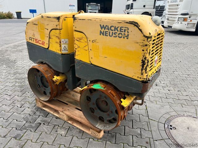 Walzenzug WACKER Wacker Neuson RT 56 SC2 Grabenwalze / Funk /552h