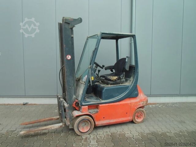 Electric 4-wheel forklift LINDE E 20 P