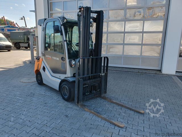 Frontstapler STILL RX70-35 / Triplex: 4.80m / nur 2.876h! / Klima