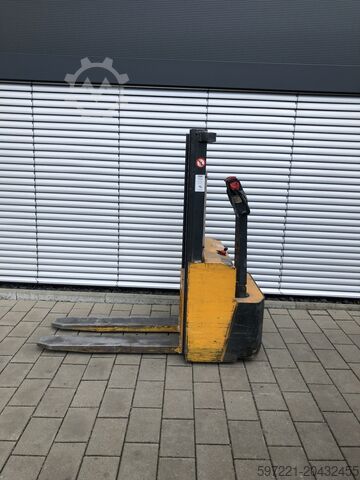 Palettenstapler Mic GL 100 Hochhubwagen