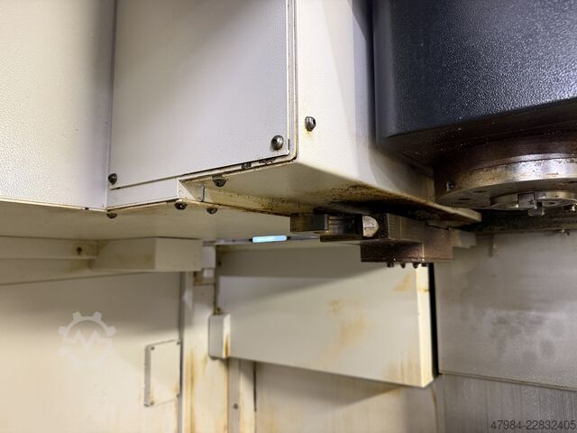 Vertikales Bearbeitungszentrum MAZAK NEXUS 410 A-II