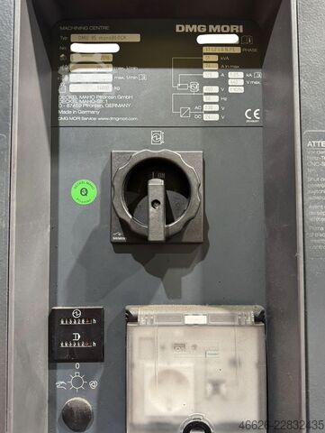 Universal-Bearbeitungszentrum DMG MORI 95 monoBlock