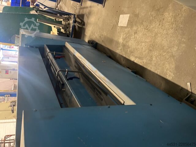 Motor-driven folding machines GEKA NSJ 1500/2,5