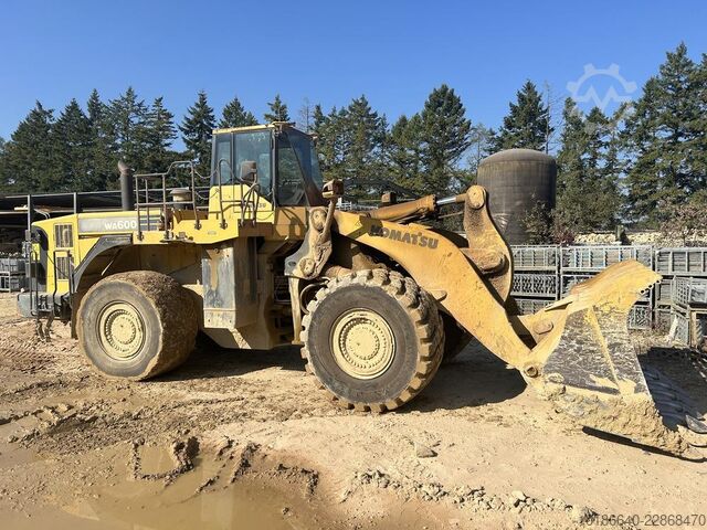 Komatsu WA600-6 Komatsu WA600-6