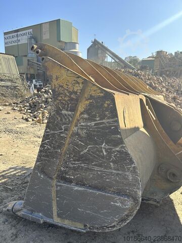 Komatsu WA600-6 Komatsu WA600-6