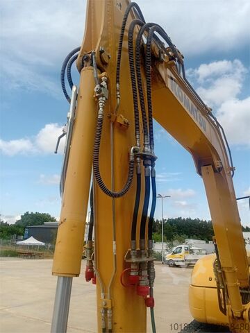 Komatsu PC80MR-5E0 Komatsu PC80MR-5E0