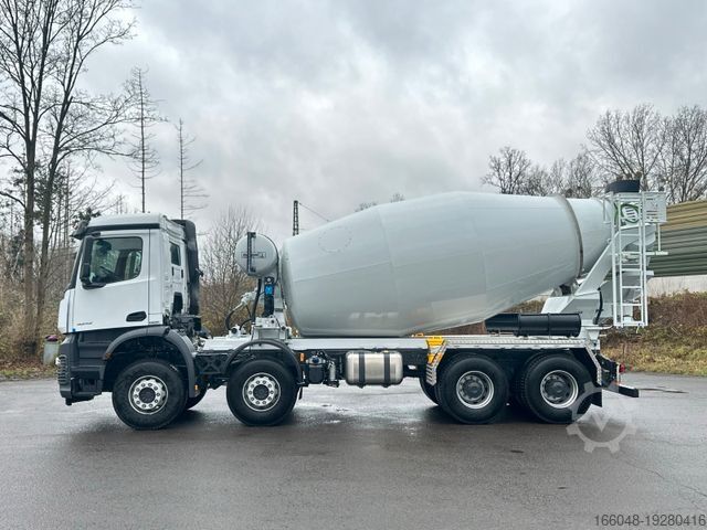 Concrete mixer truck MERCEDES-BENZ AROCS 5 4242 8x4 Euro5 EuromixMTP EM 12m R