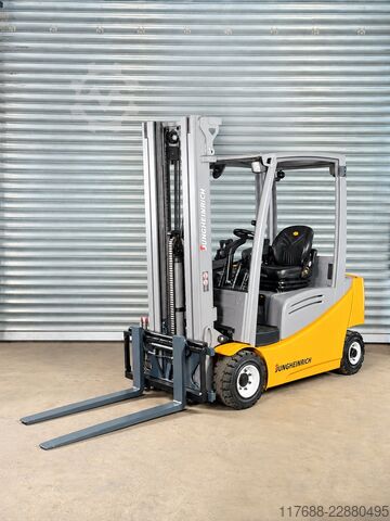 Elektro 4-Rad Jungheinrich EFG 320 - Service Neu - Batterie 82% - Garantie