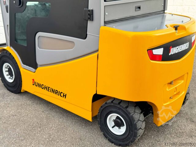 Elektro 4-Rad Jungheinrich EFG 425 - Service Neu - Lithium -Garantie