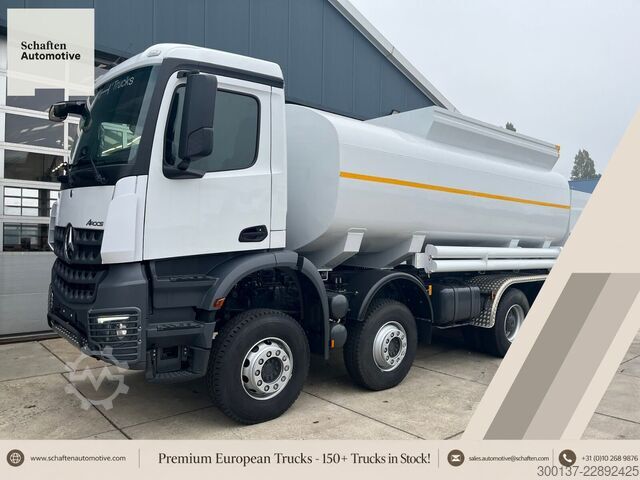 Tanklaster Mercedes-Benz Arocs 4140 8x4 | Fuel Tank | Stock