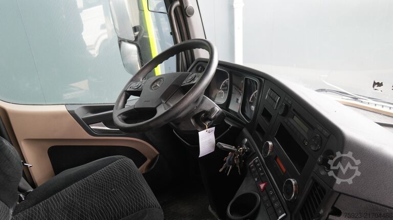 Standard-SZM Mercedes-Benz Actros 2344 6x2 tractor unit