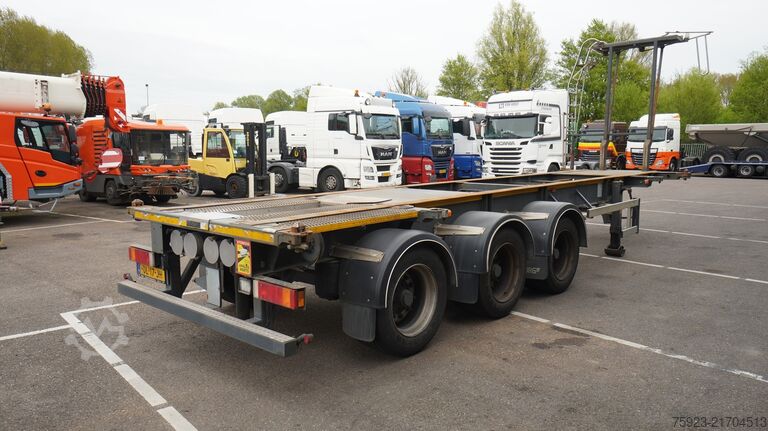 Containertransport Burg BURG Adr container transport trailer